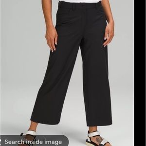 Lululemon city sleek 5 pocket high rise wide leg crop